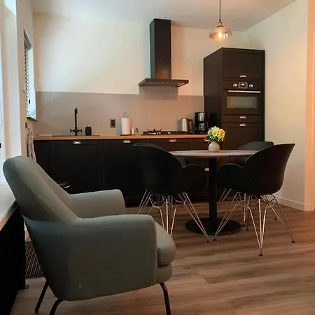 Bonte Specht: Tot Rust Komen In De Natuur! Casa vacanze Otterlo