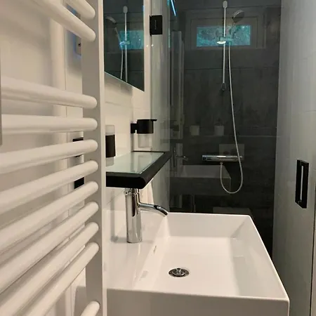 Bonte Specht: Tot Rust Komen In De Natuur!