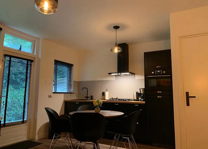 Bonte Specht: Tot Rust Komen In De Natuur! Hébergement de vacances Otterlo